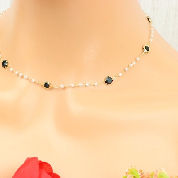 "Minimalist & Elegant Necklace Chain – Perfect for Women & Girls | UNVRC1423 - Picture 3 of 10